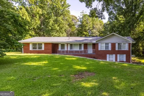 4440 Stonewall Tell Rd, Atlanta, GA 30349