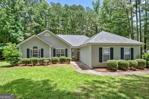 40 Riverside Pkwy, Sharpsburg, GA 30277