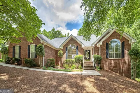 110 Chardonnay Oaks Dr, Mcdonough, GA 30252