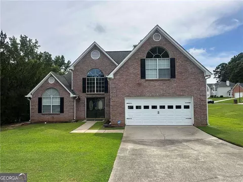 12189 Lauren Way, Fayetteville, GA 30215