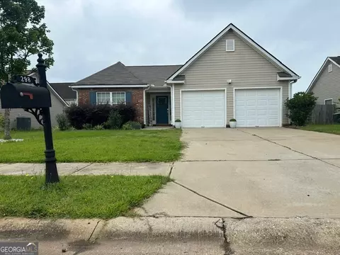 298 Timberwind Dr, Byron, GA 31008