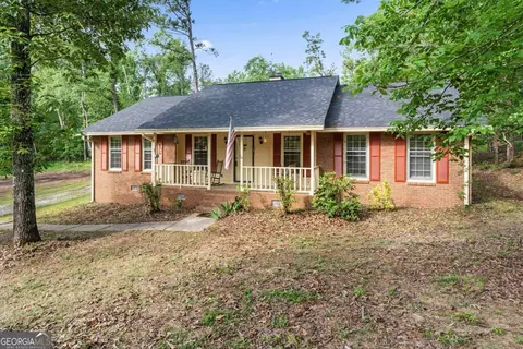 368 Henry Higgins Rd, Jackson, GA 30233
