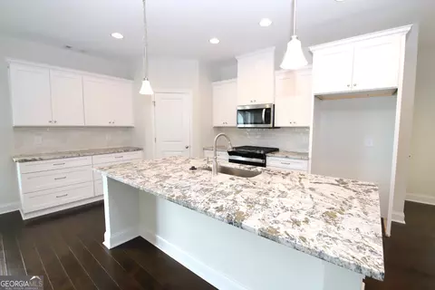 Kitchen - 112 Celebration Blvd, Lagrange, GA 30241 photo 2 of 2