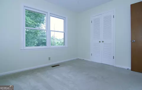 Bedroom - 350 Laurel Ln, Lagrange, GA 30241 photo 2 of 6