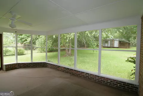 Exterior - 350 Laurel Ln, Lagrange, GA 30241 photo 9 of 11