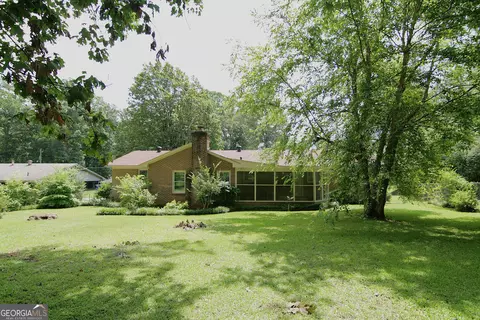 Exterior - 350 Laurel Ln, Lagrange, GA 30241 photo 5 of 11