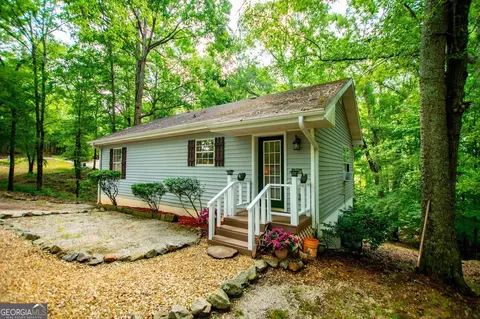 573 Poplar Place Dr, Wedowee, AL 36278