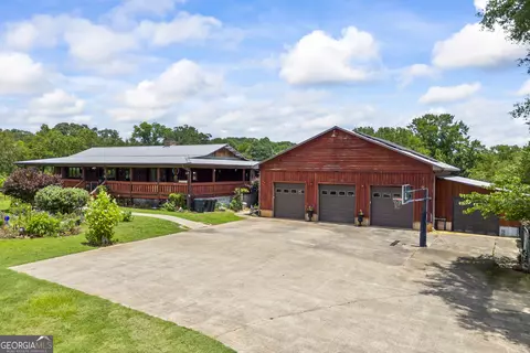 2296 Athens Rd, Royston, GA 30662
