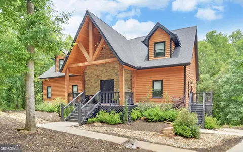 1330 Mccannon Morris Rd, Hull, GA 30646