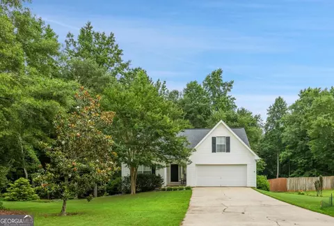 52 Cherub Ln, Sharpsburg, GA 30277