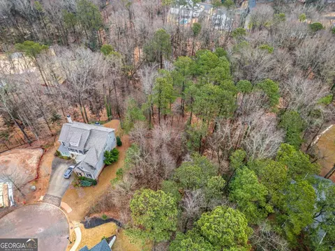 570 Belada Blvd, Sandy Springs, GA 30342 photo 4