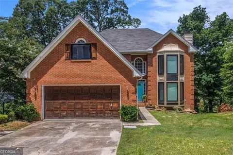 1452 Crooked Tree Cir, Stone Mountain, GA 30088