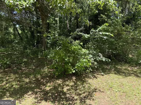 Exterior - 180 Pine Cir, Lagrange, GA 30241 photo 13 of 18