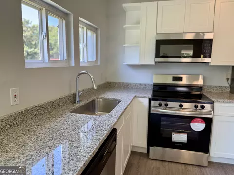 Kitchen - 180 Pine Cir, Lagrange, GA 30241 photo 1 of 5
