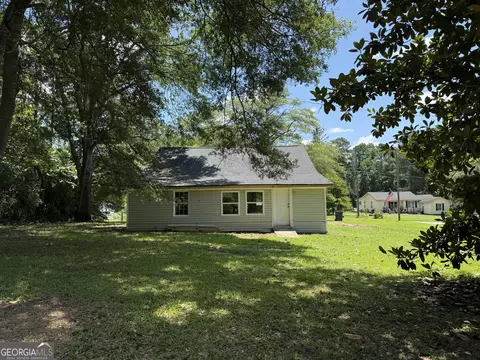 Exterior - 180 Pine Cir, Lagrange, GA 30241 photo 10 of 18