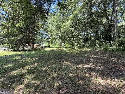 Exterior - 180 Pine Cir, Lagrange, GA 30241 photo 16 of 18
