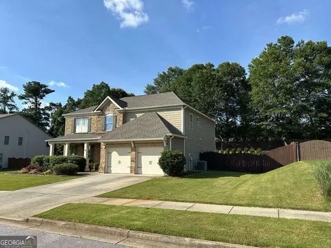 2380 Cain Cir, Dacula, GA 30019 photo 3