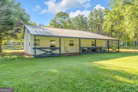 Exterior - 446 Thornton Rd, Washington, GA 30673 photo 7 of 17