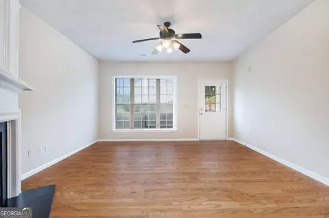 2894 Regent Walk Dr, Duluth, GA 30096 photo 3