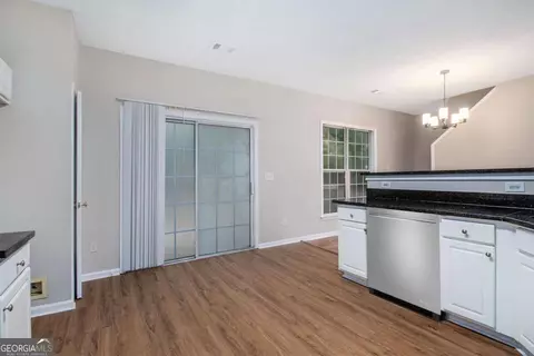 2894 Regent Walk Dr, Duluth, GA 30096 photo 9