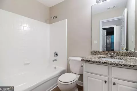 2894 Regent Walk Dr, Duluth, GA 30096 photo 11