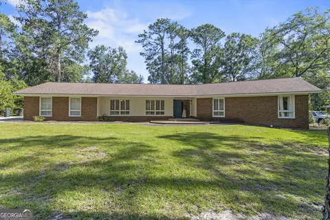 101 Greenbriar Trl, Statesboro, GA 30458
