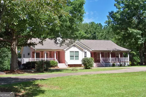 121 Long Island Dr, Eatonton, GA 31024