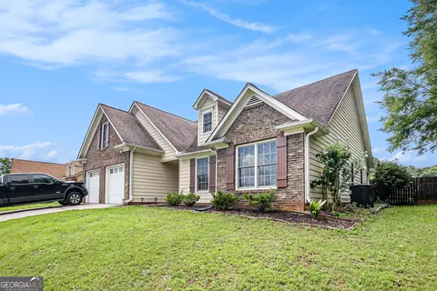 Exterior - 703 Arden Dr, Winder, GA 30680 photo 2 of 7