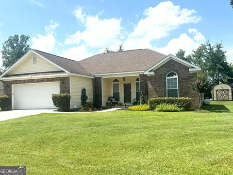 47 Tiffany Ln, Warner Robins, GA 31093