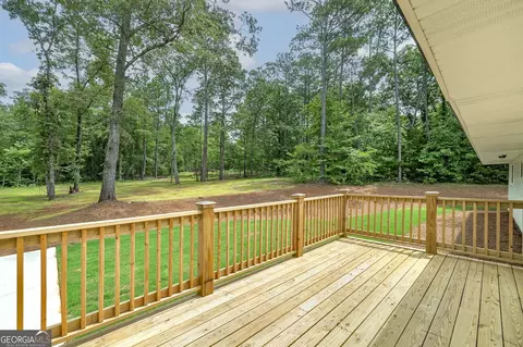 Exterior - 146 Rivers Rd, Williamson, GA 30292 photo 5 of 14