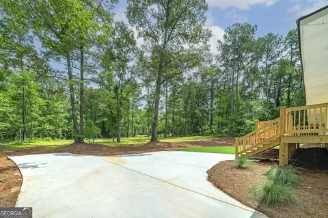 Exterior - 146 Rivers Rd, Williamson, GA 30292 photo 9 of 14