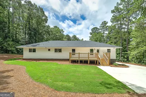 Exterior - 146 Rivers Rd, Williamson, GA 30292 photo 4 of 14