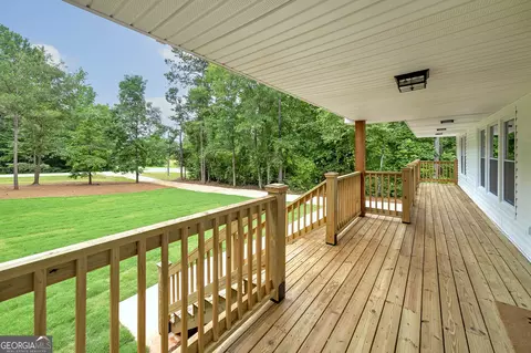 Exterior - 146 Rivers Rd, Williamson, GA 30292 photo 3 of 14