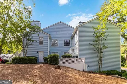 1005 Glenleaf Dr, Peachtree Corners, GA 30092