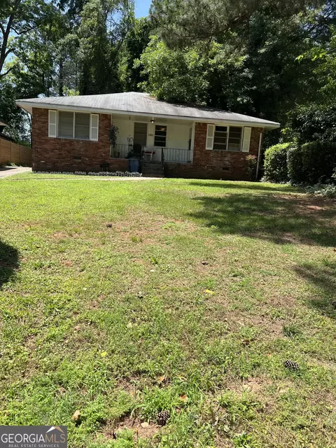 3269 Dodson Dr, East Point, GA 30344