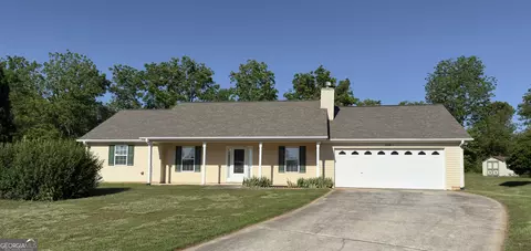 4261 Chimney House Ln, Gillsville, GA 30543