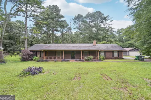 5618 Shadow Rock Dr, Lithonia, GA 30058