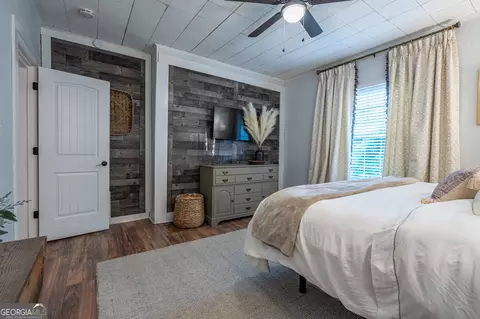 Bedroom - 470 E 3rd St, Rome, GA 30161 photo 4 of 4