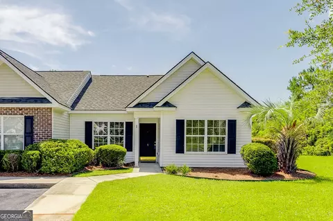 1 Rivermoor Ct, Savannah, GA 31407