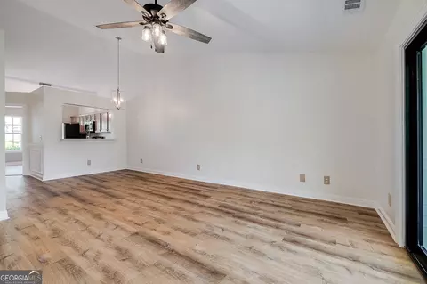 Living - 1 Rivermoor Ct, Savannah, GA 31407 photo 3 of 4