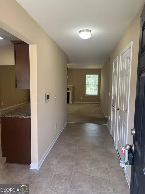 Entry Way - 152 Back Cedar Ln, Warner Robins, GA 31093 photo 1 of 6