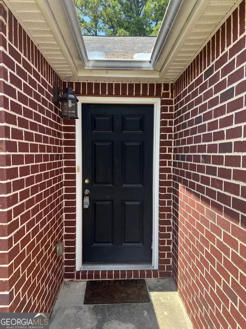 Entry Way - 152 Back Cedar Ln, Warner Robins, GA 31093 photo 3 of 6
