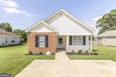 313 Strawbridge Ln, Bonaire, GA 31005