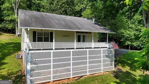 43 Diane St, Blairsville, GA 30512