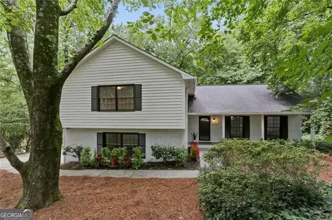 2377 Emory Ln, Marietta, GA 30068