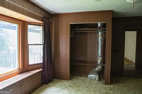Bedroom - 376 Covington St, Jackson, GA 30233 photo 7 of 15
