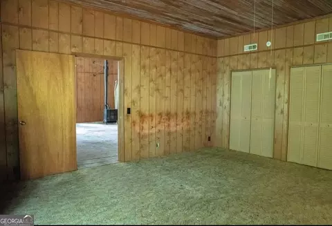 Bedroom - 376 Covington St, Jackson, GA 30233 photo 6 of 15