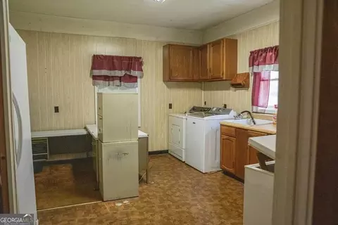 Other - 376 Covington St, Jackson, GA 30233 photo 11 of 16