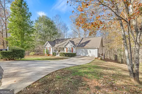 127 Poplar Mill Rd, Demorest, GA 30535