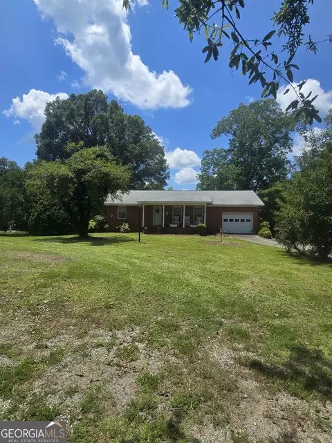 5061 Old Atlanta Rd, Hampton, GA 30228